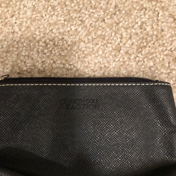 Kenneth Cole pouch/ carrying case - Picture 4 of 7
